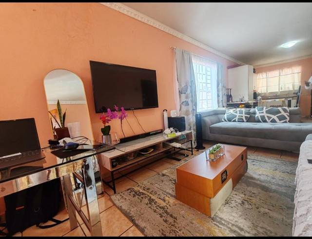 3 BEDROOM APARTMENT FOR SALE IN WEST PARK